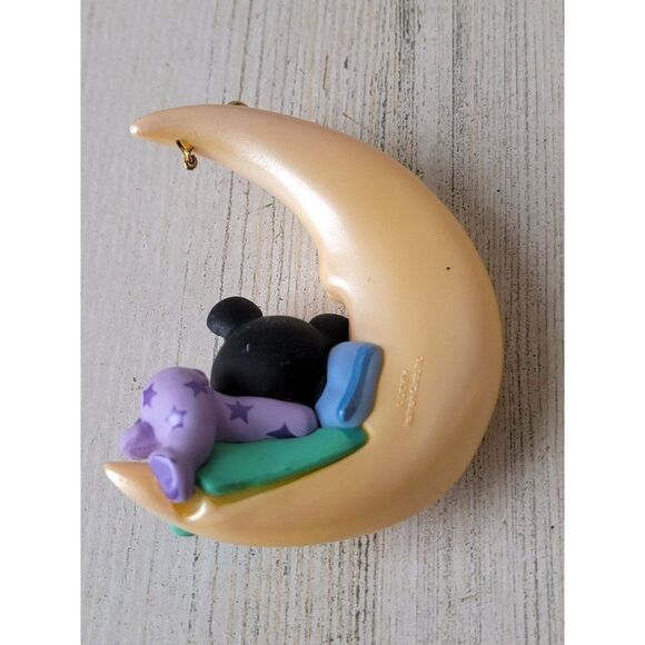 Hallmark baby Mickey Mouse sweet dreams Disney Moon ornament Xmas - Picture 6 of 7